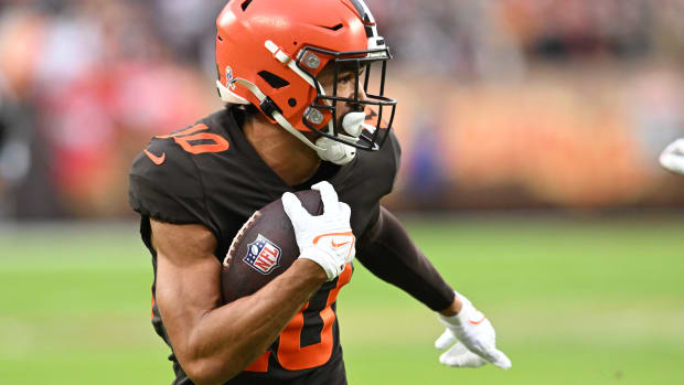 Schwartz during the Browns' 23-17 overtime win over the Buccaneers on Nov. 27, 2022.